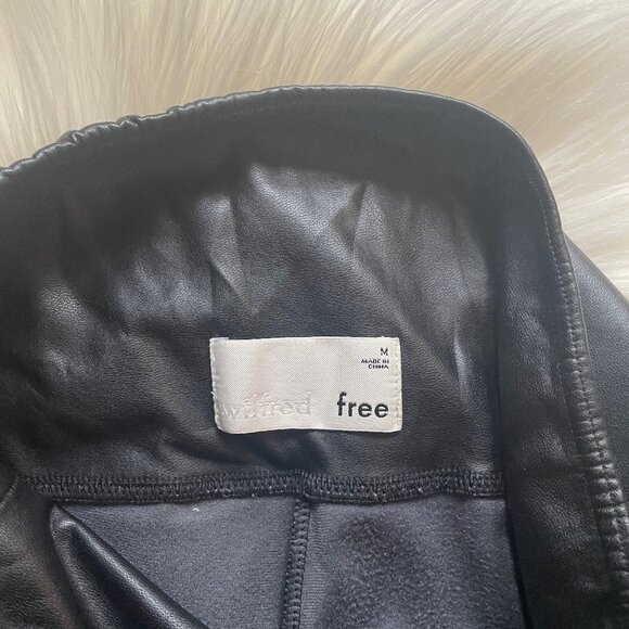 Aritzia Wilfred Free Black Japanese Vegan Leather Daria High Waist Leggings - Picture 6 of 8
